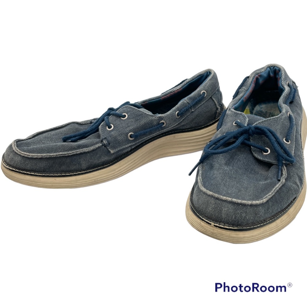 Sketchers classic fit loafers size 11